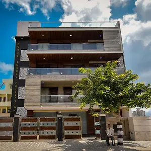 Luxury Collection Hotel Gurgaon